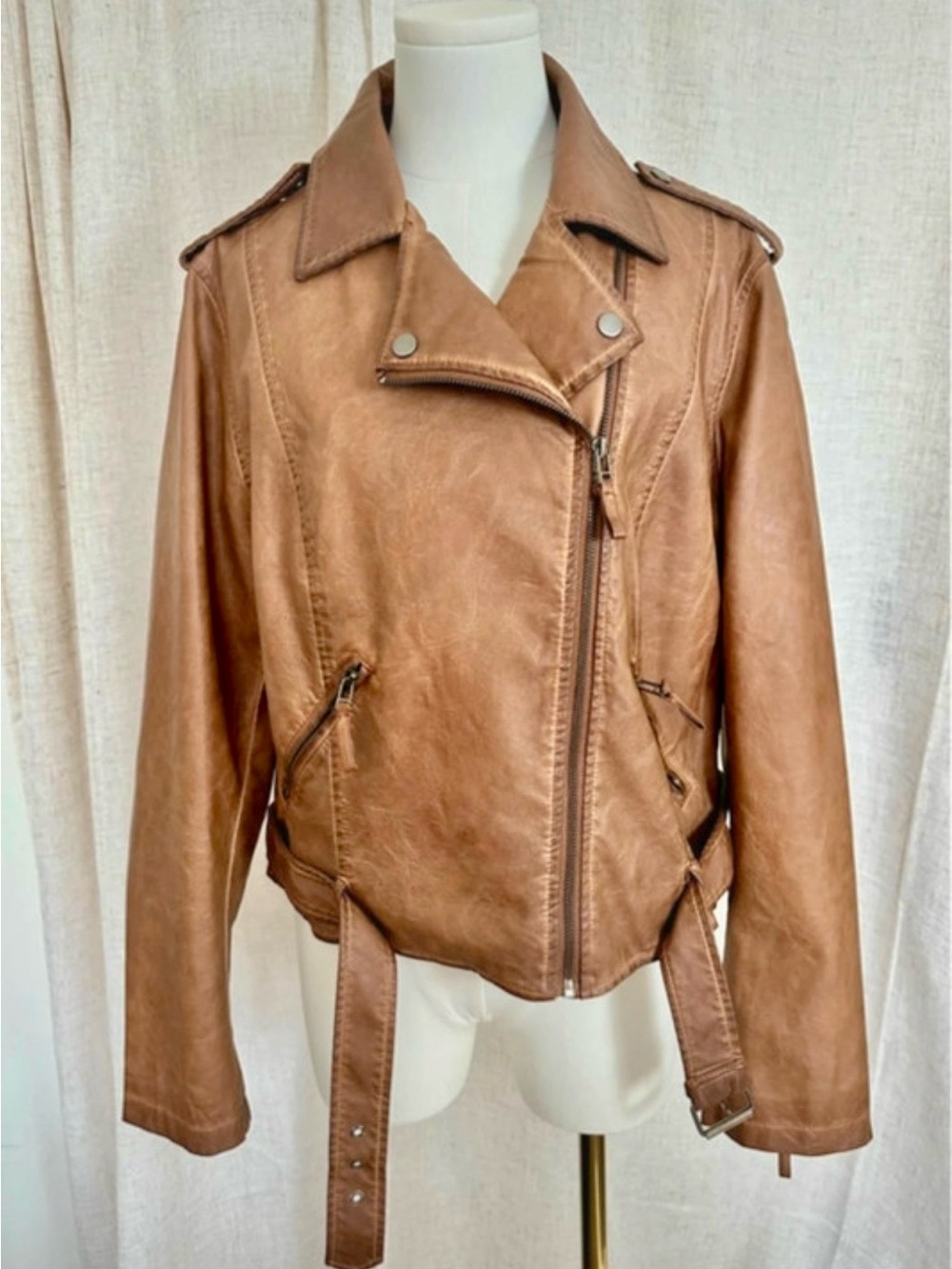 New! Max studio Women’s Moto Jacket